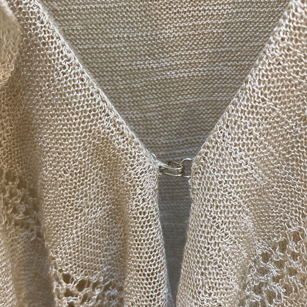 Madison Hill vest - Picture 3 of 6